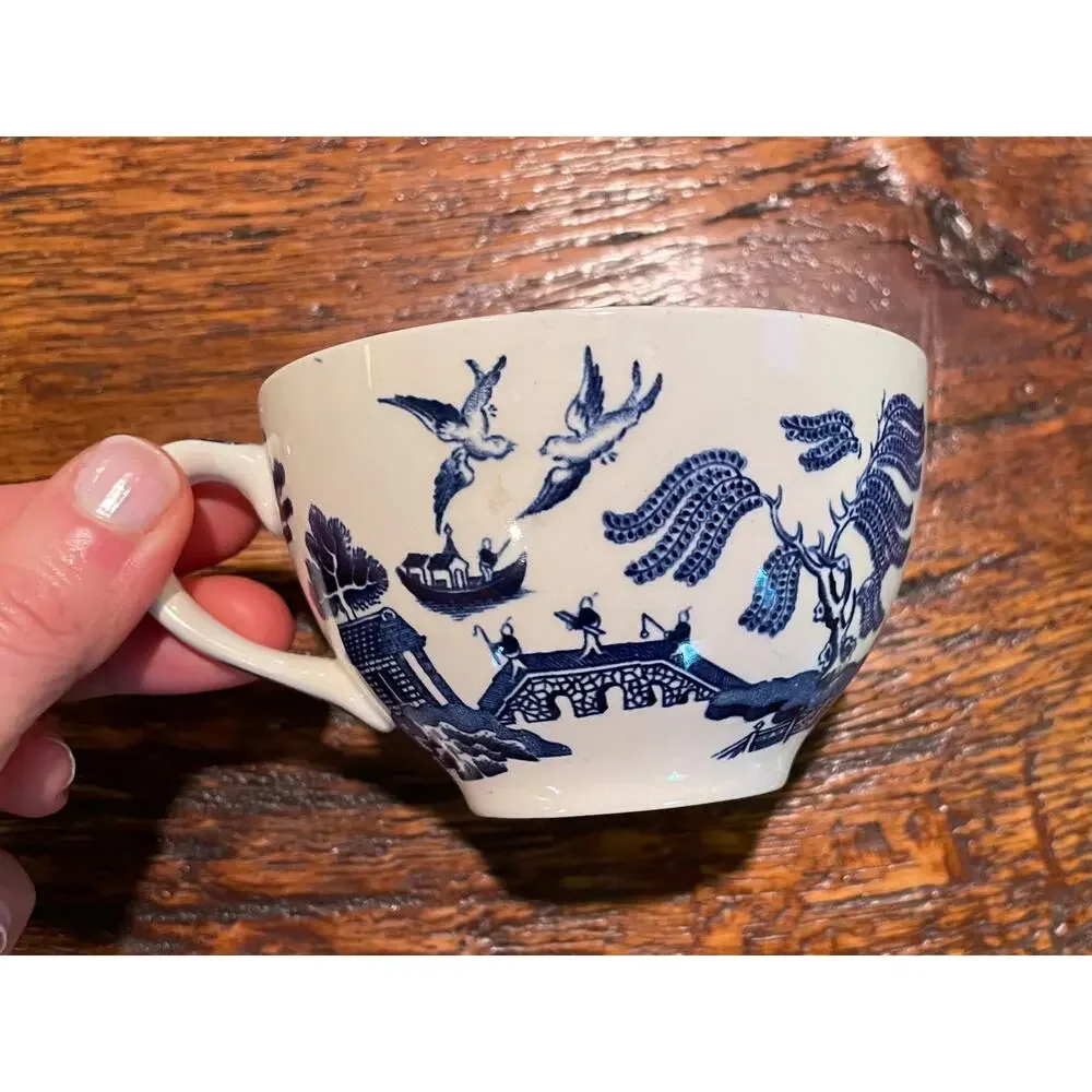 Vintage Johnson Bros. Willow Chinoiserie Teacup & Saucer, Blue, White, Set of 7